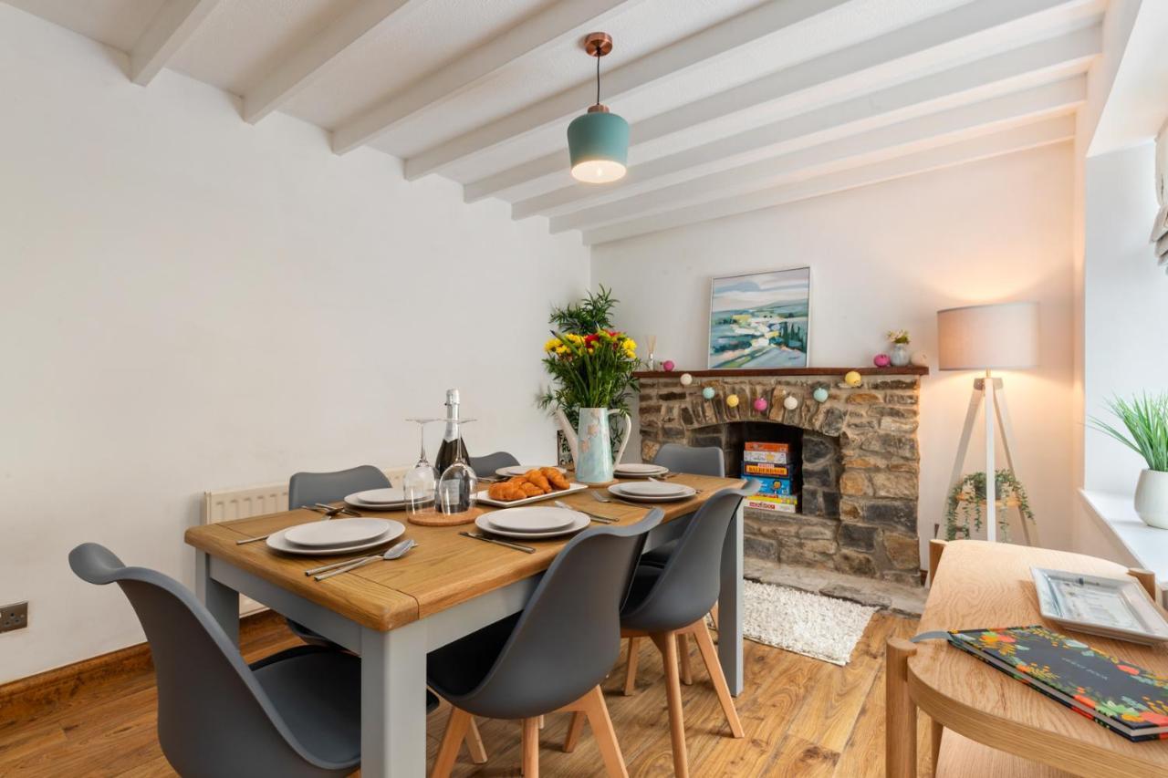 סאונדרספוט Ivydene - Beautiful Cottage, Stone Throw From Beach, Wonderful Sea Views מראה חיצוני תמונה